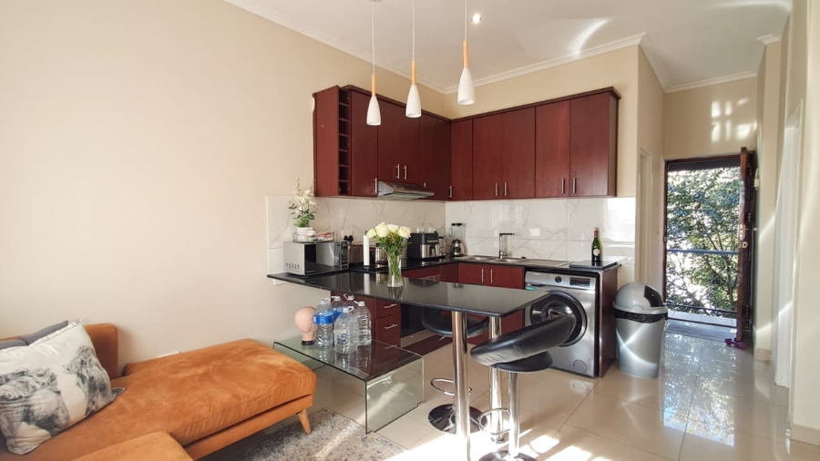 To Let 2 Bedroom Property for Rent in Buh Rein Estate Western Cape